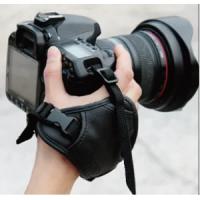 Наручный ремень для фотоаппарата Samsung WB1100F/ WB2100/ WB2200F/ WB5000/ WB5500 черного цвета