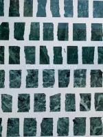 Плита терраццо MarbleBuro TEAR SHEET Emerald (размер чипов 3х2 см)