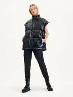 Жилет DKNY XS черный оверсайз из эко кожи под крокодила пух/перо Oversized Croc Puffer Vest