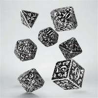 Набор кубиков Q-workshop Forest 3D White & black Dice Set (7)