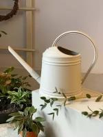 Лейка пластиковая для комнатных растений LYRA Beige/ для сада и огорода / 1.8 литра