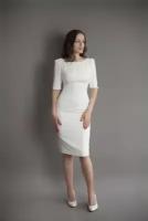 Белое короткое свадебное платье футляр длины миди с рукавом ¾ до локтя с оригинальной формой оката. Размер 40-170
