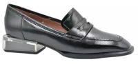 Туфли Madella женские (арт ZFS-0L158-Y67-01K-S) черные из натуральной кожи