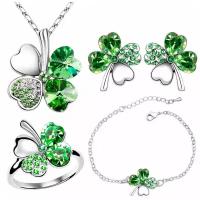 Комплект бижутерии Клевер 4 предмета цвет зеленый / Набор женской бижутерии ожерелье, серьги, кольцо, браслет