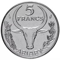 Монета Банк Мадагаскара 5 франков 1984 года
