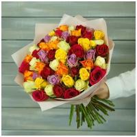 Букет цветов из_51 разноцветная роза 40 СМ микс