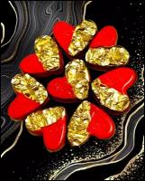 Набор имбирных пряников сердце (красно-золотое)7 шт
