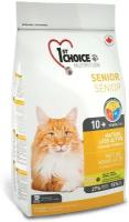 Сухой корм для кошек 1St Choice Mature or Less Active с цыпленком 2,72 кг.