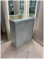 Стойка администратора / Кассовый стол из ЛДСП / Стойка ресепшн / Вулканический серый, бетон